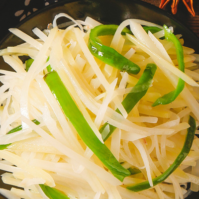 高山脆麻辣土豆丝开胃咸菜四川特
